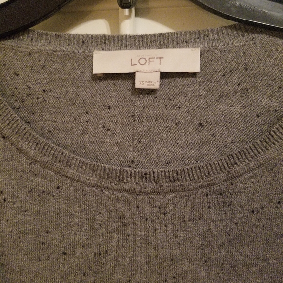 Bundle of Loft Xsmall Long Sleeve Shirts - Picture 2 of 3